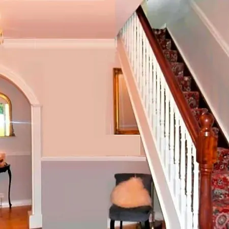 Leabrook House Bed & Breakfast Castlemaine