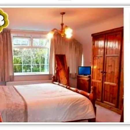 Bed & Breakfast Leabrook House *