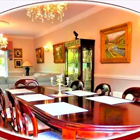 Leabrook House