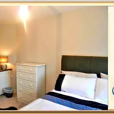Bed & Breakfast Leabrook House