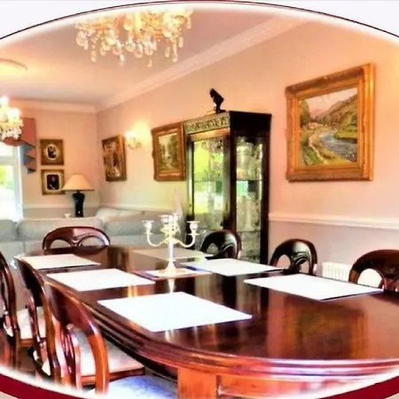 Leabrook House 住宿加早餐酒店