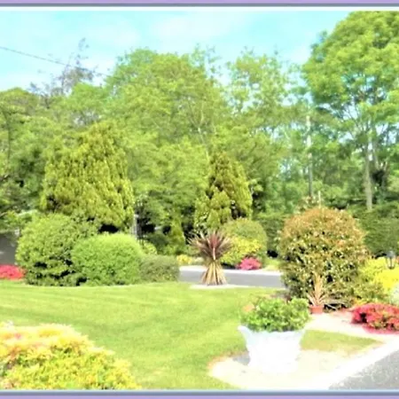 Leabrook House Bed and Breakfast