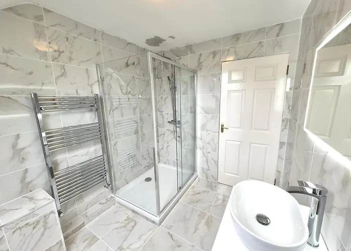 فندق مبيت وإفطار Leabrook House *