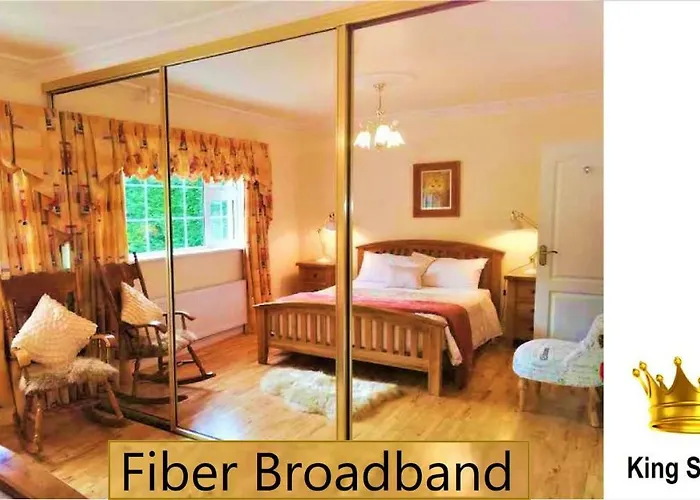 Leabrook House *